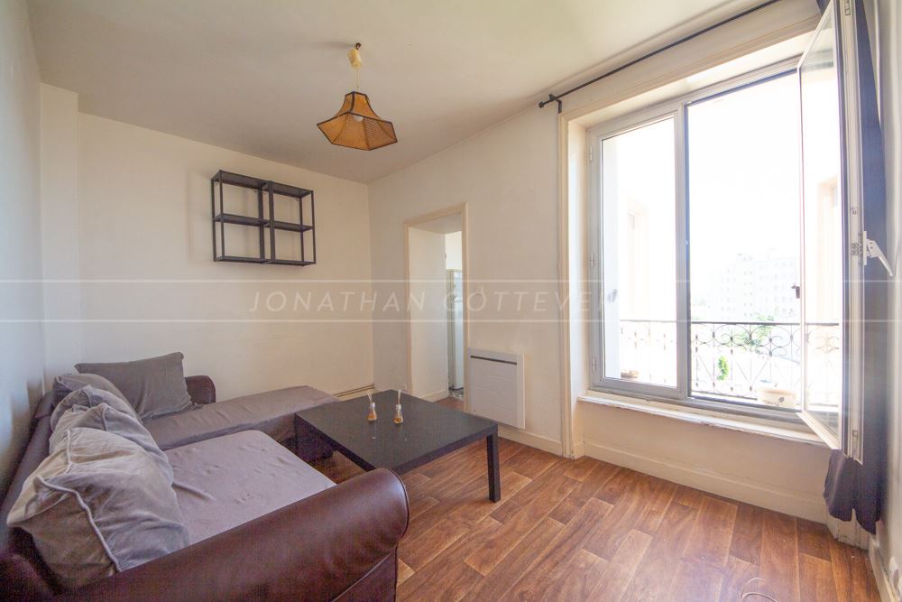 À VENDRE - APPARTEMENT - 1 CHAMBRE - LUMINEUX - SECTEUR RECHERCHÉ - VUE MER - BELLE OPPORTUNITÉ photo 4